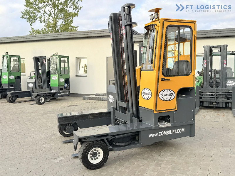 Combilift Combilift FOUR-WAY – MULTI-DIRECTIONAL FORKLIFT / COMBILIFT C4000 / DIESEL / DUPLEX 4100MM / FORK POSITIONER / FULL HEATED CABIN - شاحنة المناولة رباعية الاتجاهات: صور 2 Combilift Combilift FOUR-WAY – MULTI-DIRECTIONAL FORKLIFT / COMBILIFT C4000 / DIESEL / DUPLEX 4100MM / FORK POSITIONER / FULL HEATED CABIN - شاحنة المناولة رباعية الاتجاهات: صور 2