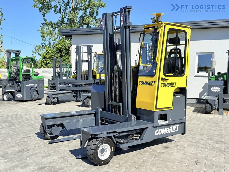 Combilift Combilift FOUR-WAY MULTIDIRECTIONAL FORKLIFT C4000 / DIESEL / DUPLEX 4100MM / ONLY 2888 HOURS / FORK POSITIONER / FULL CABIN – H - شاحنة المناولة رباعية الاتجاهات: صور 2 Combilift Combilift FOUR-WAY MULTIDIRECTIONAL FORKLIFT C4000 / DIESEL / DUPLEX 4100MM / ONLY 2888 HOURS / FORK POSITIONER / FULL CABIN – H - شاحنة المناولة رباعية الاتجاهات: صور 2