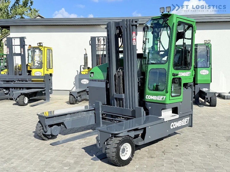 Combilift FOUR-WAY / MULTI-DIRECTIONAL FORKLIFT C4500 / DIESEL / TRIPLEX 4900MM / ONLY 4160 WORKING HOURS / FORK POSITIONER / FULL CABIN W - شاحنة المناولة رباعية الاتجاهات: صور 2 Combilift FOUR-WAY / MULTI-DIRECTIONAL FORKLIFT C4500 / DIESEL / TRIPLEX 4900MM / ONLY 4160 WORKING HOURS / FORK POSITIONER / FULL CABIN W - شاحنة المناولة رباعية الاتجاهات: صور 2