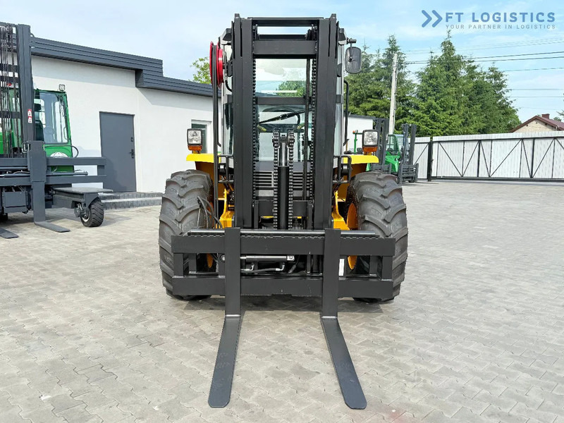 JCB 940 / DIESEL / TRIPLEX 4500MM / FORK POSITIONER / SIDE SHIFT / 4T / NEW TYRES / LIKE NEW 940 / DIESEL / TRIPLEX 4500MM / FORK PO - شاحنات الطرق الوعرة: صور 4 JCB 940 / DIESEL / TRIPLEX 4500MM / FORK POSITIONER / SIDE SHIFT / 4T / NEW TYRES / LIKE NEW 940 / DIESEL / TRIPLEX 4500MM / FORK PO - شاحنات الطرق الوعرة: صور 4