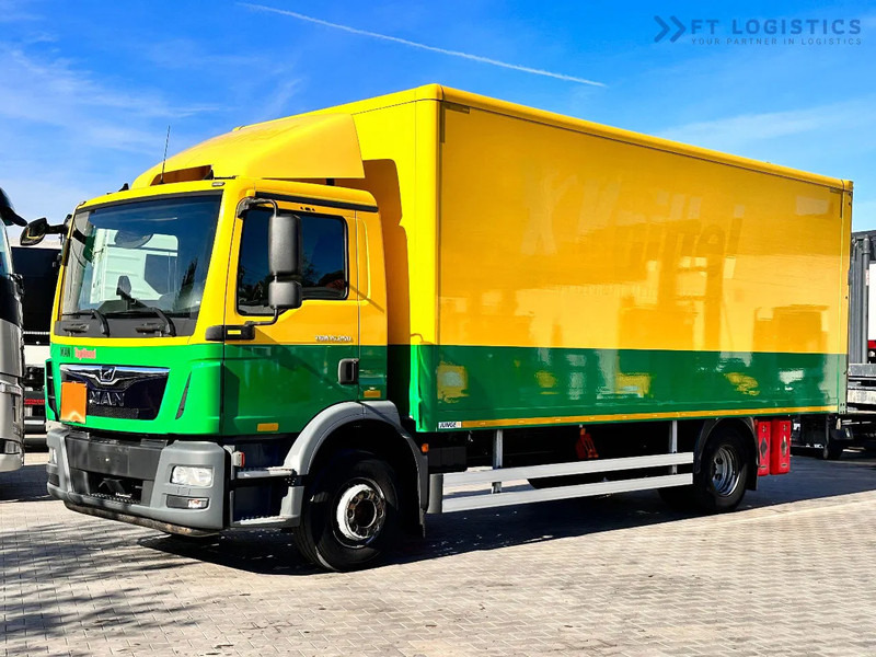 MAN TGM 15.250 MAN TGM 15.250 4X2 / CONTAINER - 16 PALLETS / TAIL LIFT / TIRES 80% / PERFECT CONDITION - بصندوق مغلق شاحنة: صور 1 MAN TGM 15.250 MAN TGM 15.250 4X2 / CONTAINER - 16 PALLETS / TAIL LIFT / TIRES 80% / PERFECT CONDITION - بصندوق مغلق شاحنة: صور 1