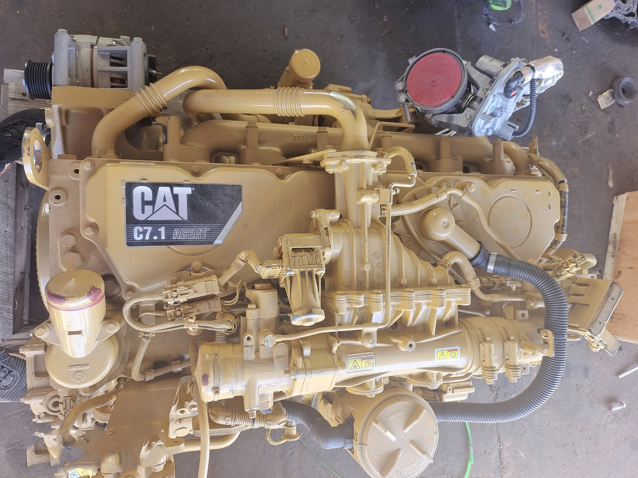 المحرك - حفارة جديد CATERPILLAR C7.1: صور 6 المحرك - حفارة جديد CATERPILLAR C7.1: صور 6