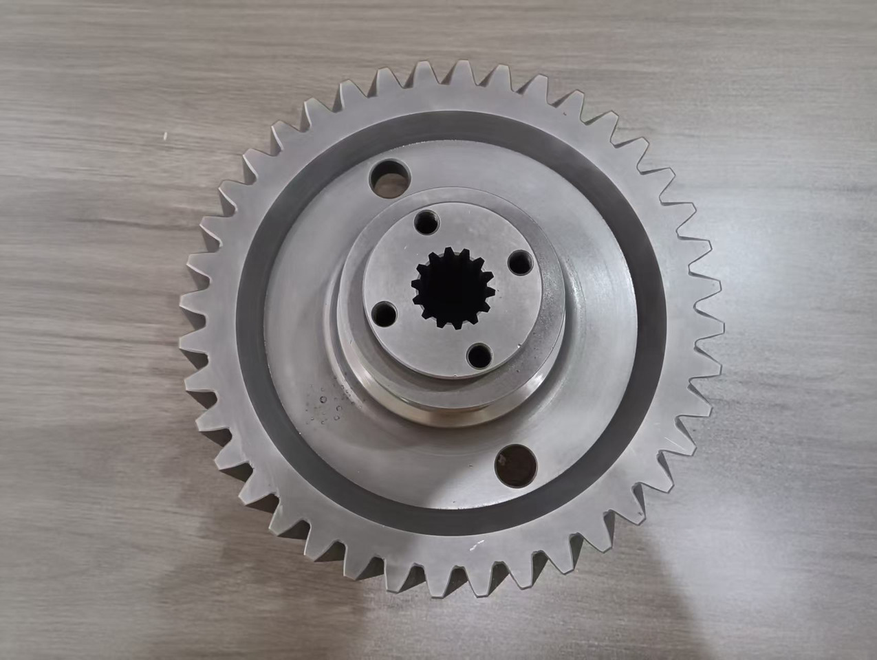CUMMINS 21M-38-21340 - دودة دركسون - حفارة: صور 4 CUMMINS 21M-38-21340 - دودة دركسون - حفارة: صور 4