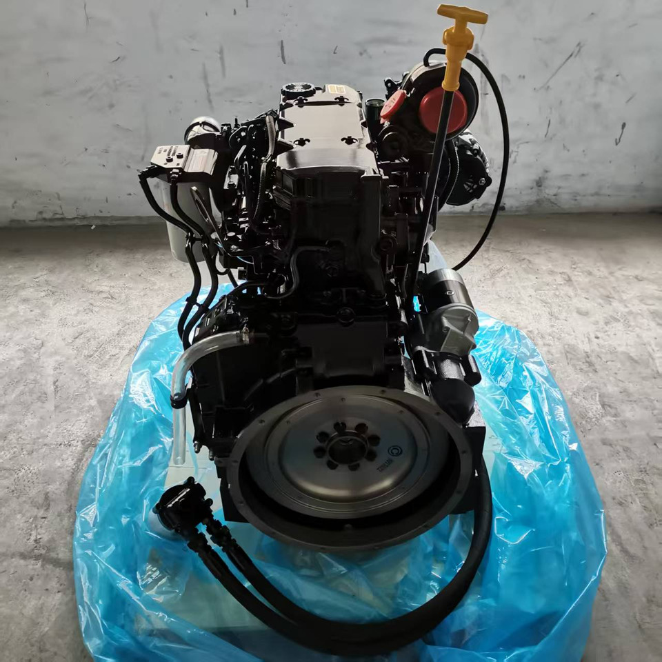 CUMMINS QSB4.5 - المحرك - حفارة: صور 2 CUMMINS QSB4.5 - المحرك - حفارة: صور 2