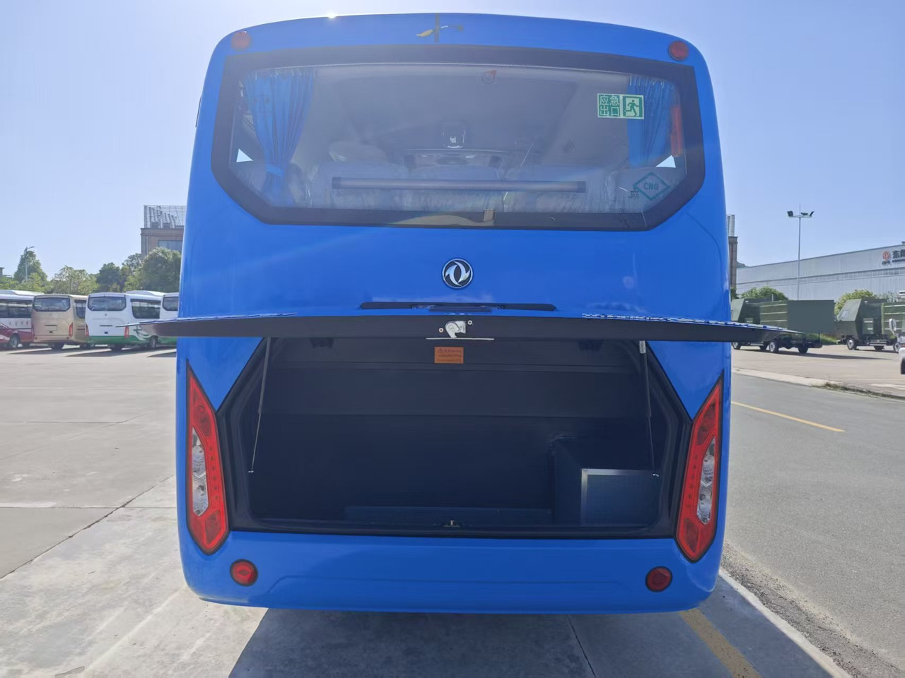 DONGFENG CNG 30 seats - سياحية حافلة: صور 4 DONGFENG CNG 30 seats - سياحية حافلة: صور 4