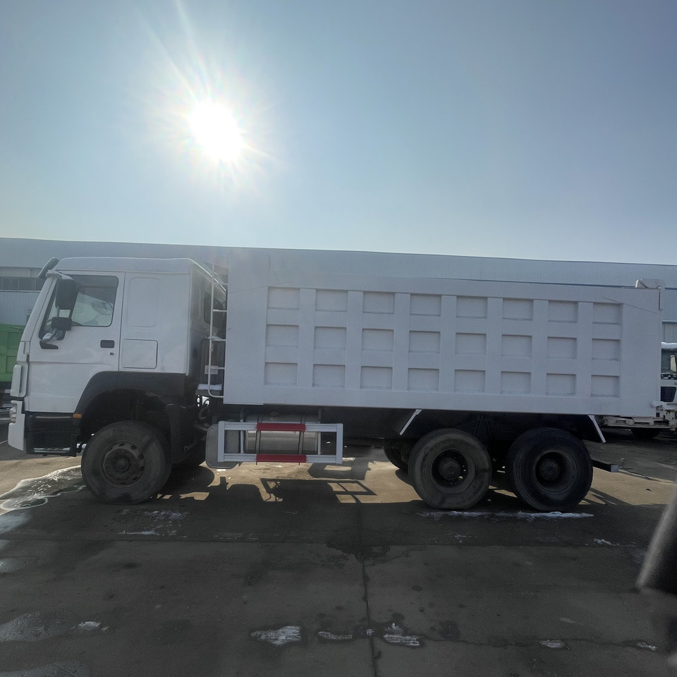HOWO 6*4 DUMP TRUCK - قلابات: صور 2 HOWO 6*4 DUMP TRUCK - قلابات: صور 2