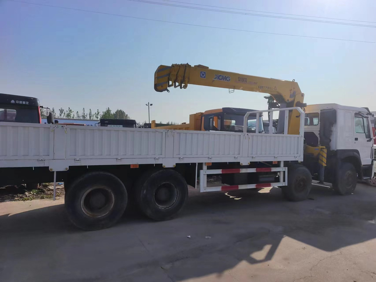 HOWO HOWO 371 chassis,10 TONS crane truck - شاحنة كرين: صور 4 HOWO HOWO 371 chassis,10 TONS crane truck - شاحنة كرين: صور 4