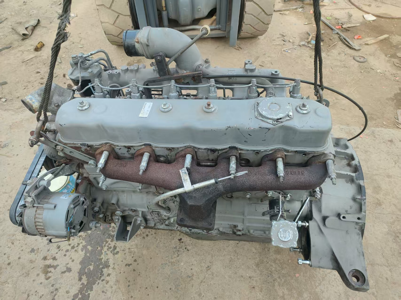 ISUZU 6BG1 - المحرك - رافعة شوكية: صور 2 ISUZU 6BG1 - المحرك - رافعة شوكية: صور 2