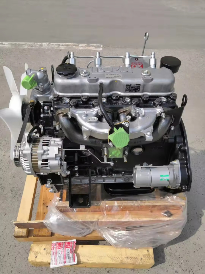 ISUZU C240 - المحرك - رافعة شوكية: صور 5 ISUZU C240 - المحرك - رافعة شوكية: صور 5