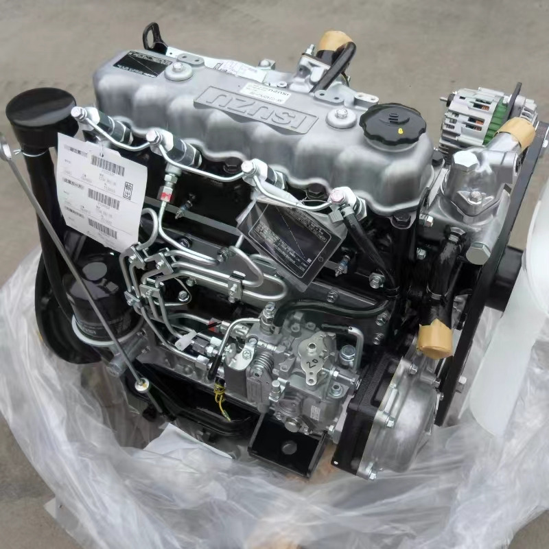 ISUZU C240 - المحرك - رافعة شوكية: صور 3 ISUZU C240 - المحرك - رافعة شوكية: صور 3
