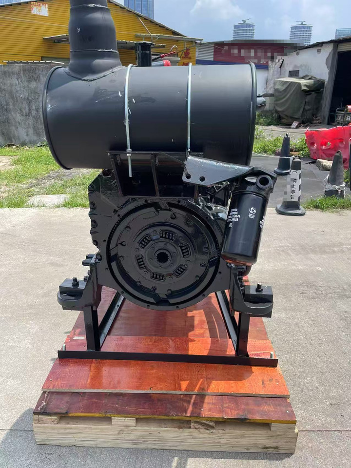 KOMATSU 6D107E-1 6D107E - المحرك - حفارة: صور 3 KOMATSU 6D107E-1 6D107E - المحرك - حفارة: صور 3