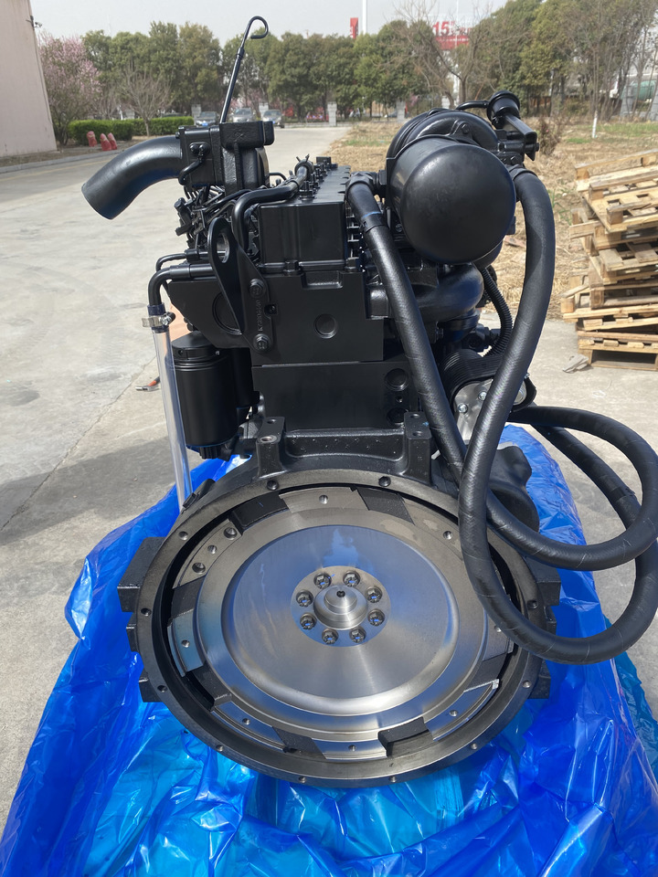 KOMATSU 6D114E-3 - المحرك - حفارة: صور 1 KOMATSU 6D114E-3 - المحرك - حفارة: صور 1