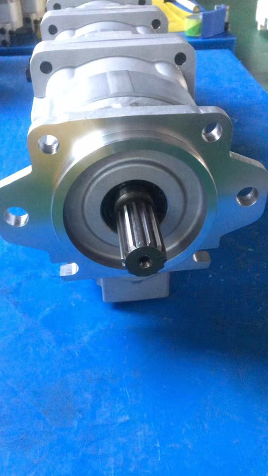 KOMATSU 705-56-34180 - مضخة هيدروليكية - حفارة: صور 4 KOMATSU 705-56-34180 - مضخة هيدروليكية - حفارة: صور 4