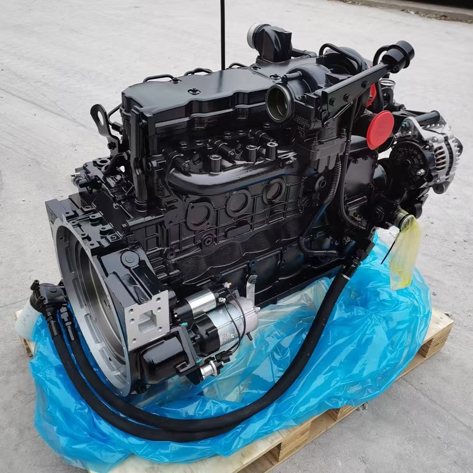 KOMATSU SAA6D107 - المحرك - آلات البناء: صور 1 KOMATSU SAA6D107 - المحرك - آلات البناء: صور 1