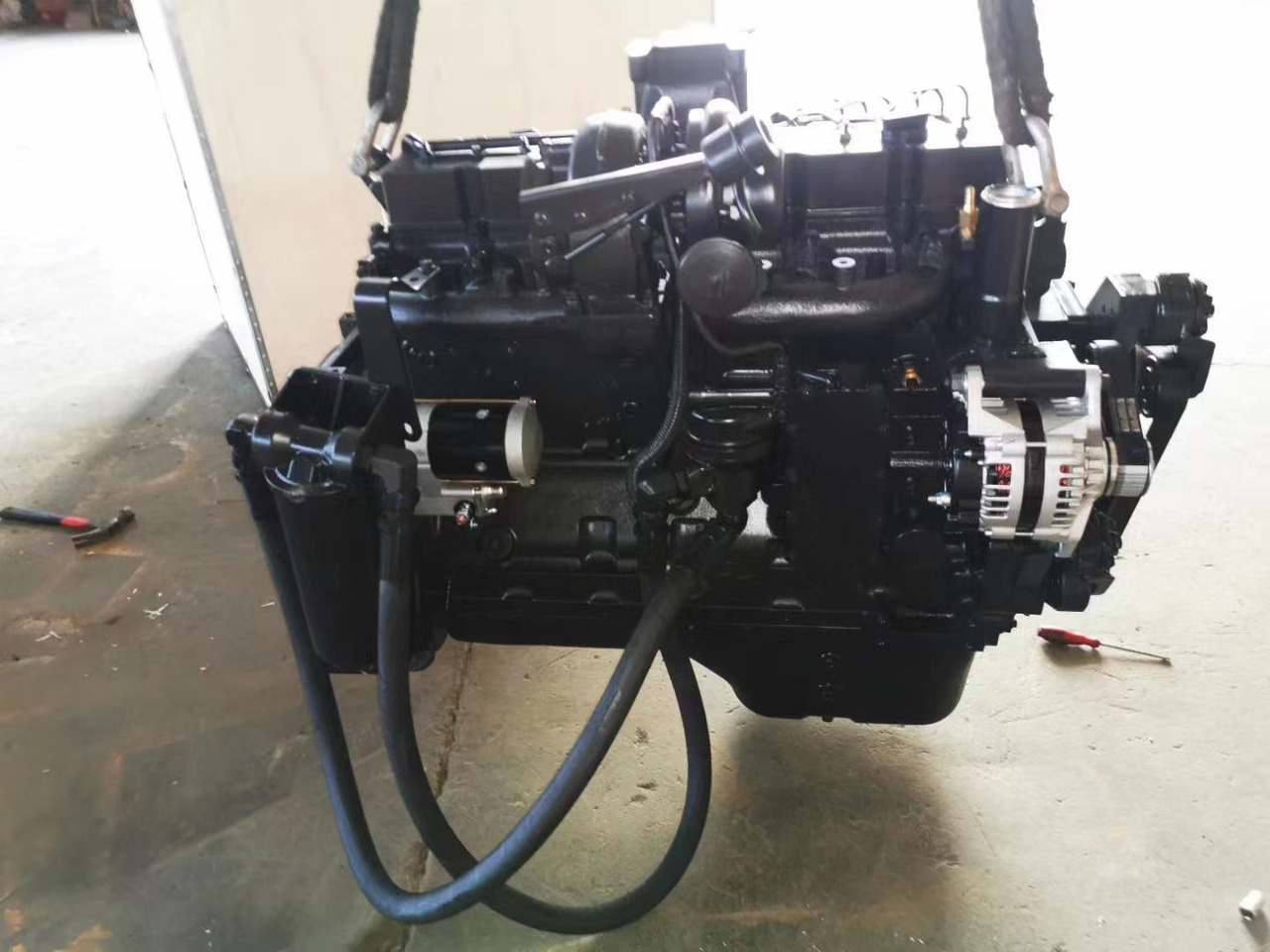 KOMATSU SAA6D114E - المحرك - حفارة: صور 3 KOMATSU SAA6D114E - المحرك - حفارة: صور 3