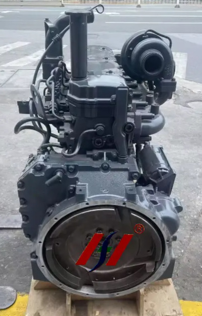 Komatsu SAA6D107E-1 - المحرك - حفارة: صور 3 Komatsu SAA6D107E-1 - المحرك - حفارة: صور 3