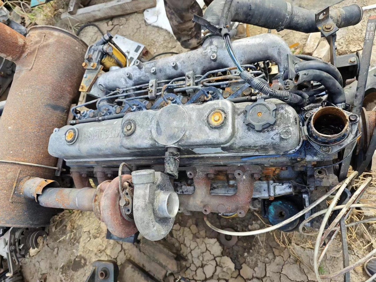MITSUBISHI 6D34 - المحرك - حفارة: صور 3 MITSUBISHI 6D34 - المحرك - حفارة: صور 3