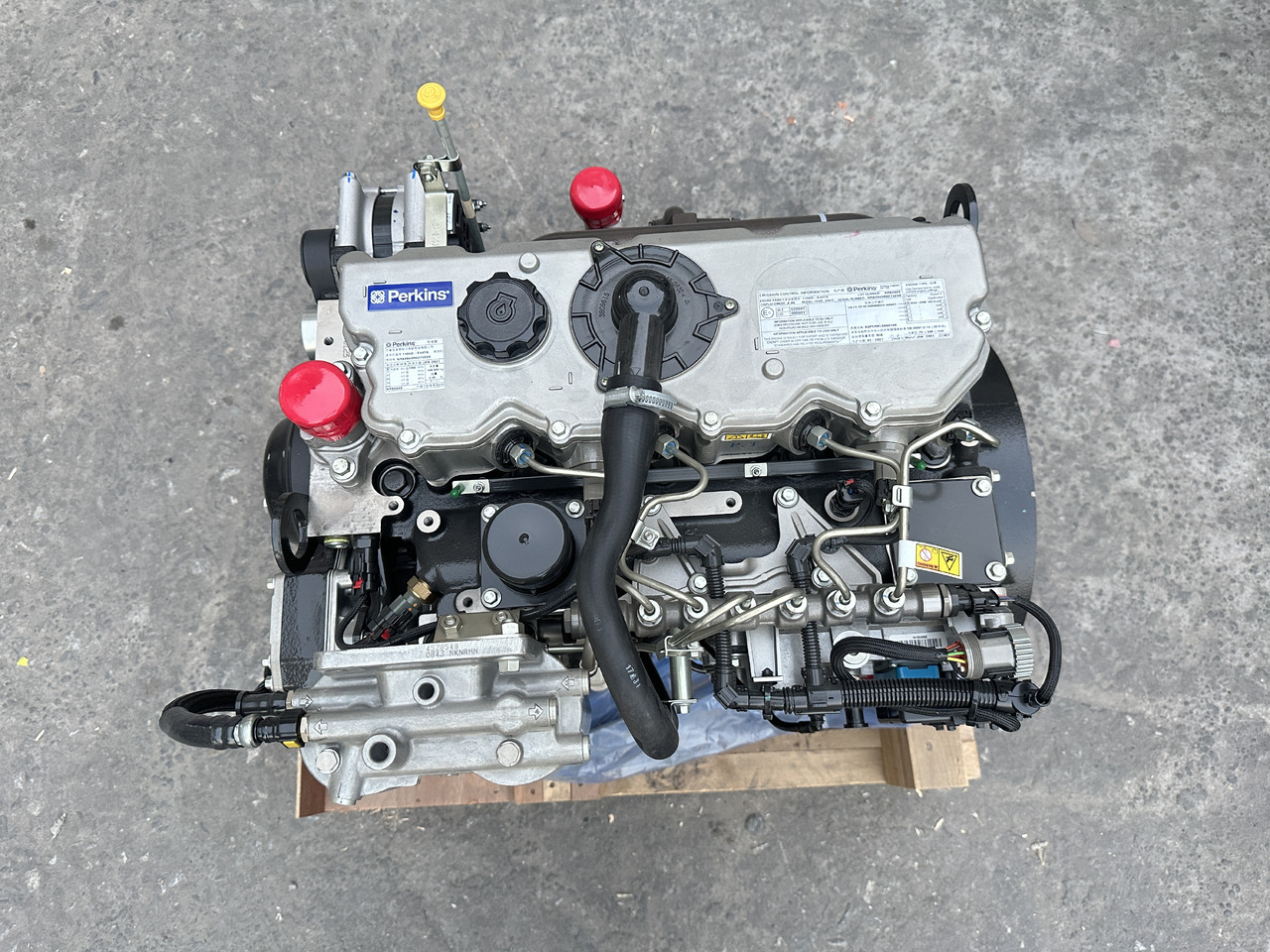 PERKINS 1104D - المحرك - حفارة: صور 4 PERKINS 1104D - المحرك - حفارة: صور 4