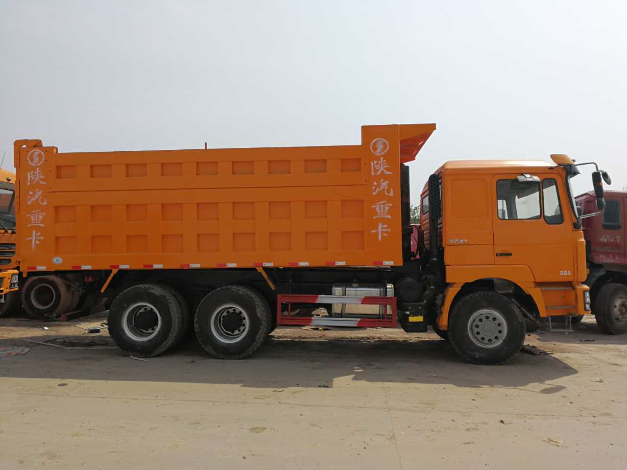 Shacman Shacman 380 6*4 dump truck - قلابات: صور 2 Shacman Shacman 380 6*4 dump truck - قلابات: صور 2