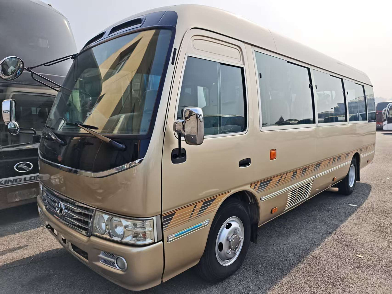 TOYOTA COASTER 23 seats - سياحية حافلة: صور 1 TOYOTA COASTER 23 seats - سياحية حافلة: صور 1