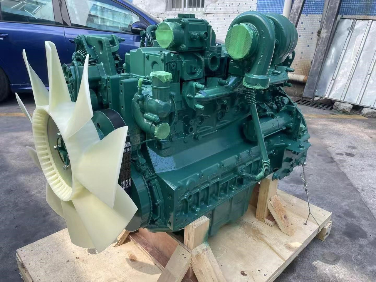VOLVO D6D - المحرك - حفارة: صور 1 VOLVO D6D - المحرك - حفارة: صور 1