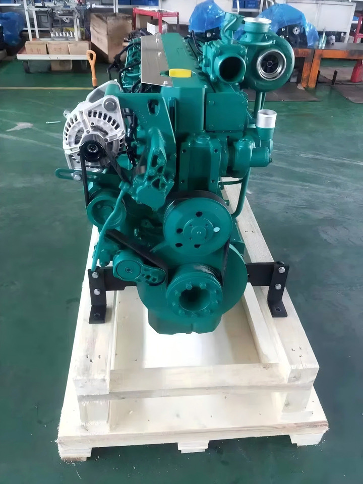 VOLVO D7E - المحرك - حفارة: صور 1 VOLVO D7E - المحرك - حفارة: صور 1