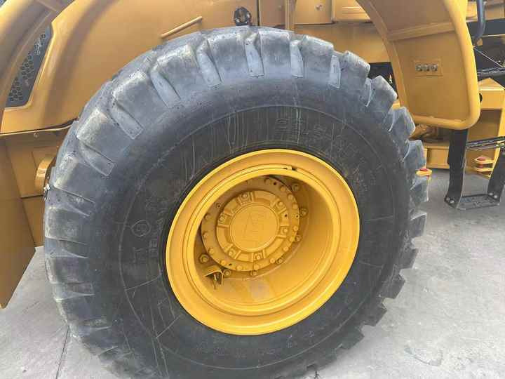 98%New Loaders Cat 966H High Efficiency Wheel Loader Cat 966H Powerful Chinese Made Front Loader Road Machine - اللودر بعجل: صور 5 98%New Loaders Cat 966H High Efficiency Wheel Loader Cat 966H Powerful Chinese Made Front Loader Road Machine - اللودر بعجل: صور 5