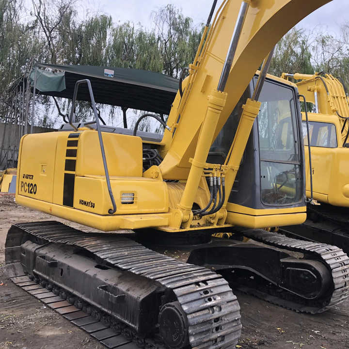 Cheap Used Komatsu PC120-6 Crawler Excavator with High Efficiency Used Heavy Machinery Komatsu P120-6 Digger Cheap for Sale - حفارات زحافة: صور 1 Cheap Used Komatsu PC120-6 Crawler Excavator with High Efficiency Used Heavy Machinery Komatsu P120-6 Digger Cheap for Sale - حفارات زحافة: صور 1