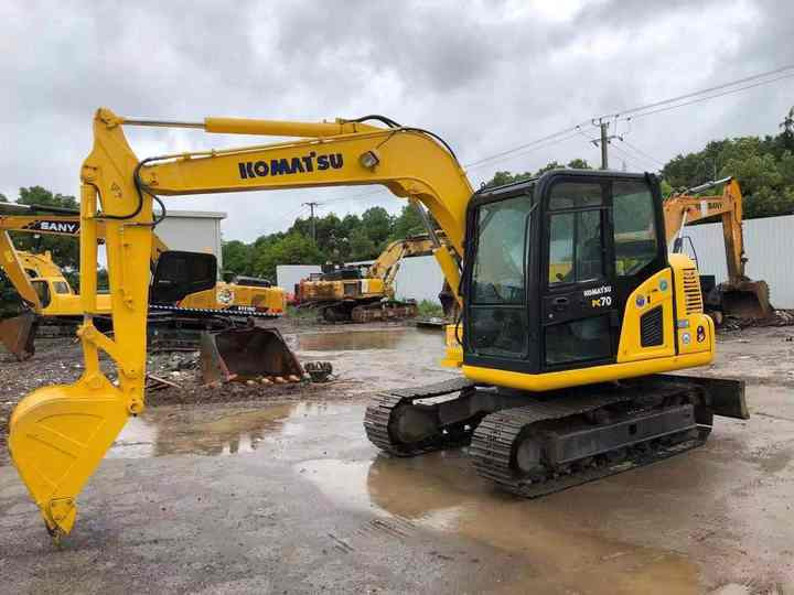 Cheap Used Komatsu PC70-8 Crawler Excavator with High Efficiency Used Heavy Machinery Komatsu PC70-8 Digger Cheap for Sale - حفارات زحافة: صور 4 Cheap Used Komatsu PC70-8 Crawler Excavator with High Efficiency Used Heavy Machinery Komatsu PC70-8 Digger Cheap for Sale - حفارات زحافة: صور 4