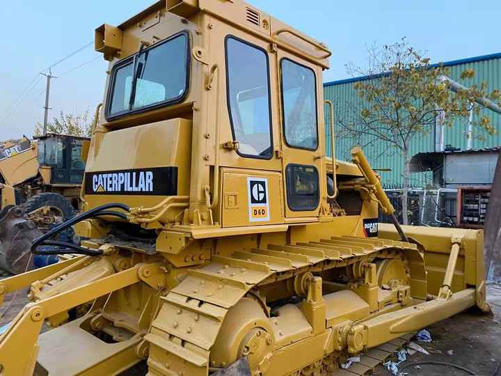 Good Condition D6D Mini Bulldozer New Crawler Bulldozer with Parts Price Bulldozers - بلدوزر: صور 4 Good Condition D6D Mini Bulldozer New Crawler Bulldozer with Parts Price Bulldozers - بلدوزر: صور 4