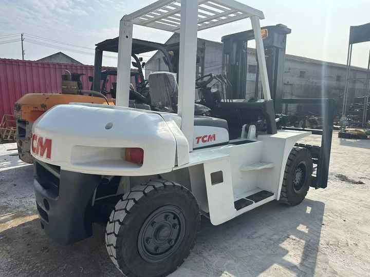 High Quality TCM 7 Ton with Hydraulic Distance Adjustment Used Forklift in Stock Used tcm Forklift 7 Ton Used tcm Fd70 Forklift - رافعة شوكية: صور 2 High Quality TCM 7 Ton with Hydraulic Distance Adjustment Used Forklift in Stock Used tcm Forklift 7 Ton Used tcm Fd70 Forklift - رافعة شوكية: صور 2