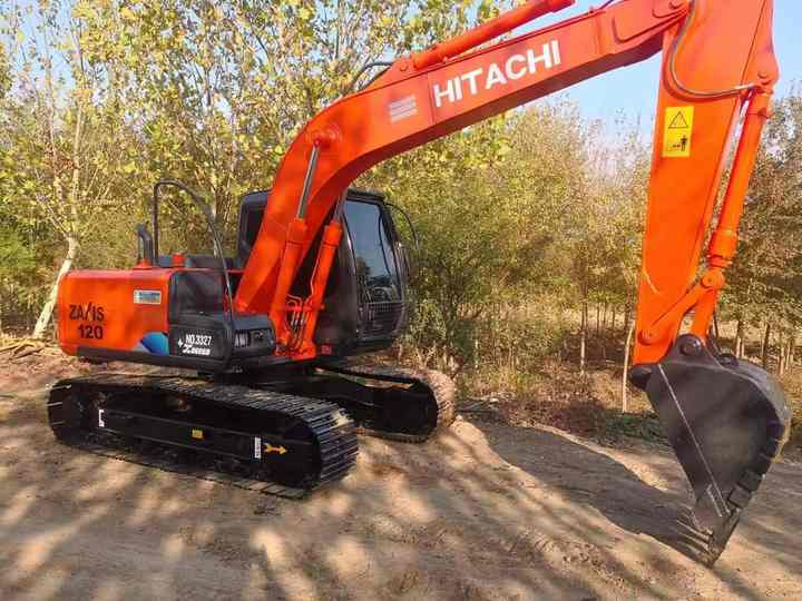 Japan Original Hitachi ZX120 Crawler Excavator Perfect for Various Projects Available Used Excavators for Sale - حفارات زحافة: صور 3 Japan Original Hitachi ZX120 Crawler Excavator Perfect for Various Projects Available Used Excavators for Sale - حفارات زحافة: صور 3