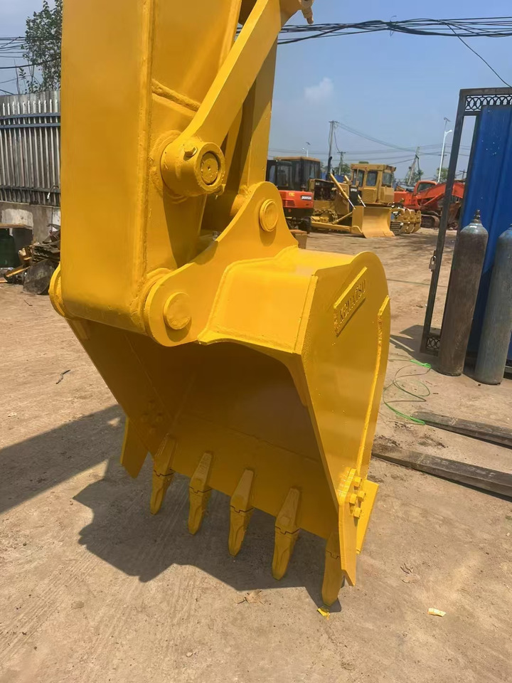 KOMATSU Used Second-hand Hotsale Excavator PC160 - حفارات زحافة: صور 2 KOMATSU Used Second-hand Hotsale Excavator PC160 - حفارات زحافة: صور 2