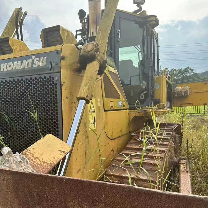 Komatsu D65 Used Bulldozer , Original Condition Painting komatsu Bulldozer , Komatsu D50p D65p D85p - بلدوزر: صور 1 Komatsu D65 Used Bulldozer , Original Condition Painting komatsu Bulldozer , Komatsu D50p D65p D85p - بلدوزر: صور 1
