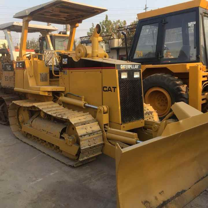 Mini CAT Bulldozer D3c D3 D3k D3m D4h D4m D4k D5h D5g D5k D5m Used Bulldozer with Ripper for Sale - بلدوزر: صور 1 Mini CAT Bulldozer D3c D3 D3k D3m D4h D4m D4k D5h D5g D5k D5m Used Bulldozer with Ripper for Sale - بلدوزر: صور 1