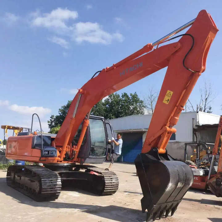 Original Japan Hitachi ZX200-5 Excavator Hitachi Excavator in Low Price for Hot Sale - حفارات زحافة: صور 2 Original Japan Hitachi ZX200-5 Excavator Hitachi Excavator in Low Price for Hot Sale - حفارات زحافة: صور 2