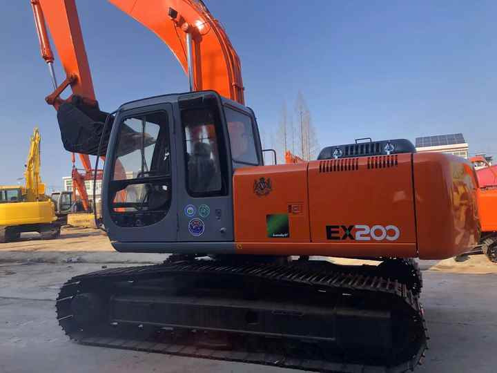 Original Japan Hitachi ZX200 Excavator Hitachi Excavator in Low Price for Hot Sale - حفارات زحافة: صور 4 Original Japan Hitachi ZX200 Excavator Hitachi Excavator in Low Price for Hot Sale - حفارات زحافة: صور 4