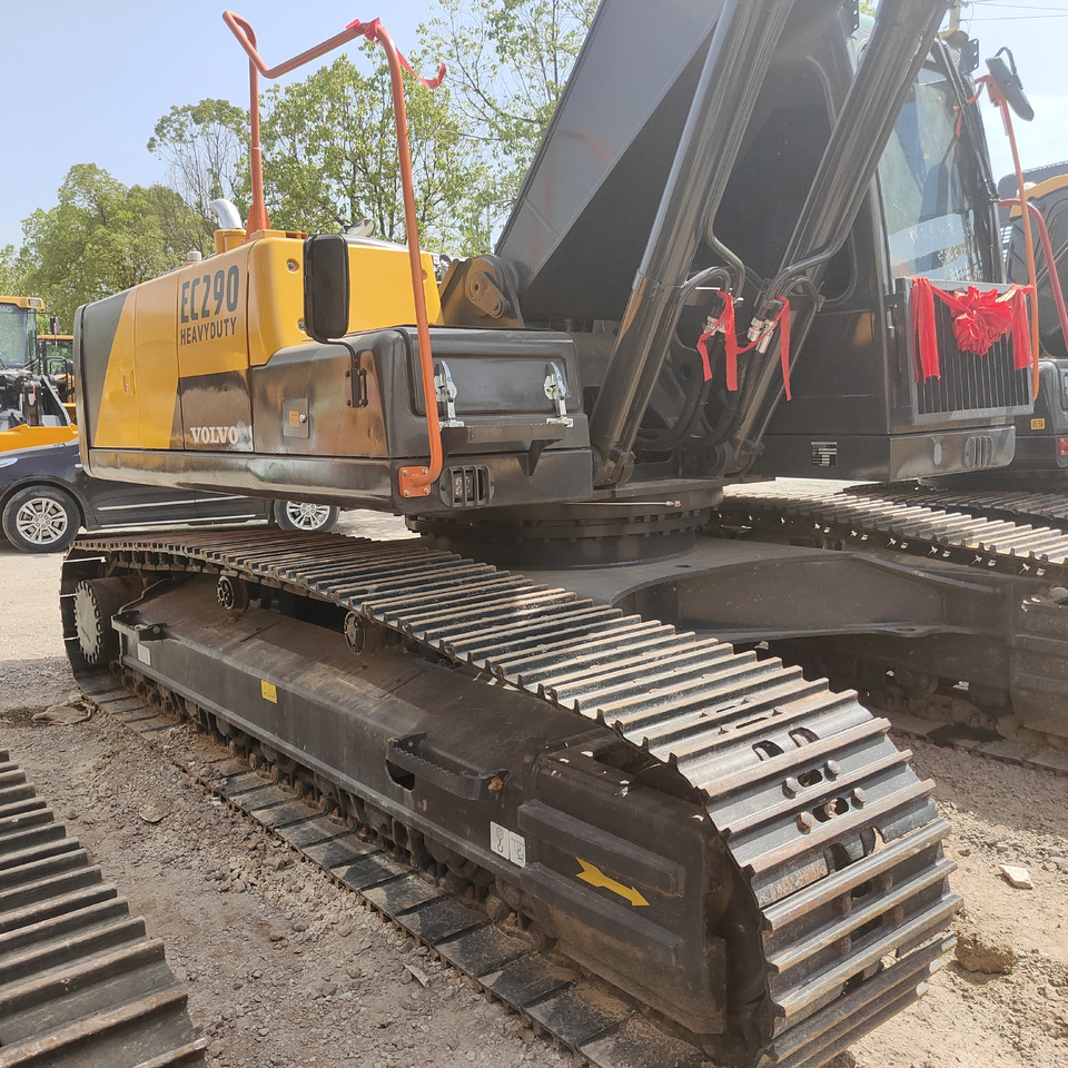 Second-hand Used Excavator VOLVO EC290 BIG - حفارة: صور 5 Second-hand Used Excavator VOLVO EC290 BIG - حفارة: صور 5