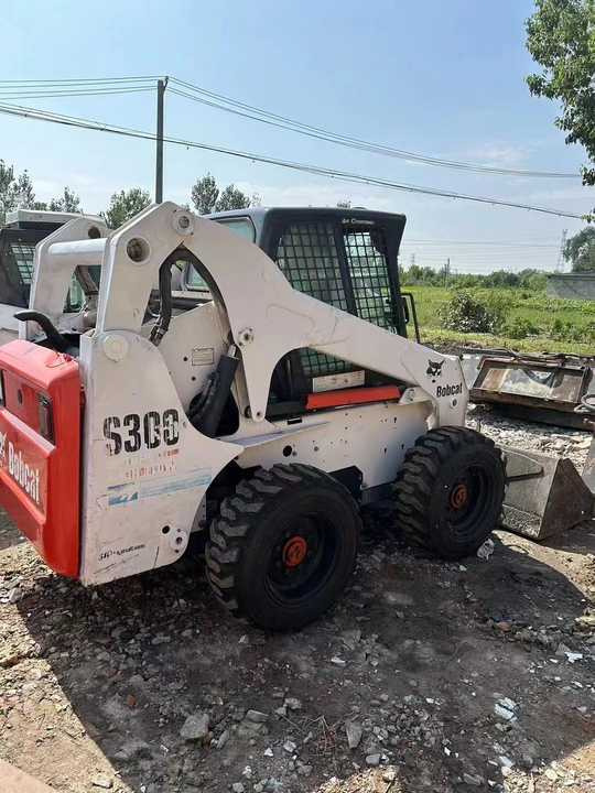 Used Bob Cat Bob Cat S300 Used Skid Steer Wheel Loader Multifunctional Track Loaders Bobcat - اللودر بعجل: صور 3 Used Bob Cat Bob Cat S300 Used Skid Steer Wheel Loader Multifunctional Track Loaders Bobcat - اللودر بعجل: صور 3