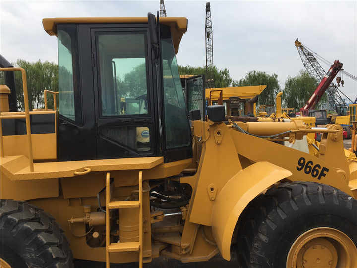 Used CAT 966f Wheel Loader Original Cat Construction Machine CAT 966f for Hot Sale Used Loader - اللودر بعجل: صور 2 Used CAT 966f Wheel Loader Original Cat Construction Machine CAT 966f for Hot Sale Used Loader - اللودر بعجل: صور 2