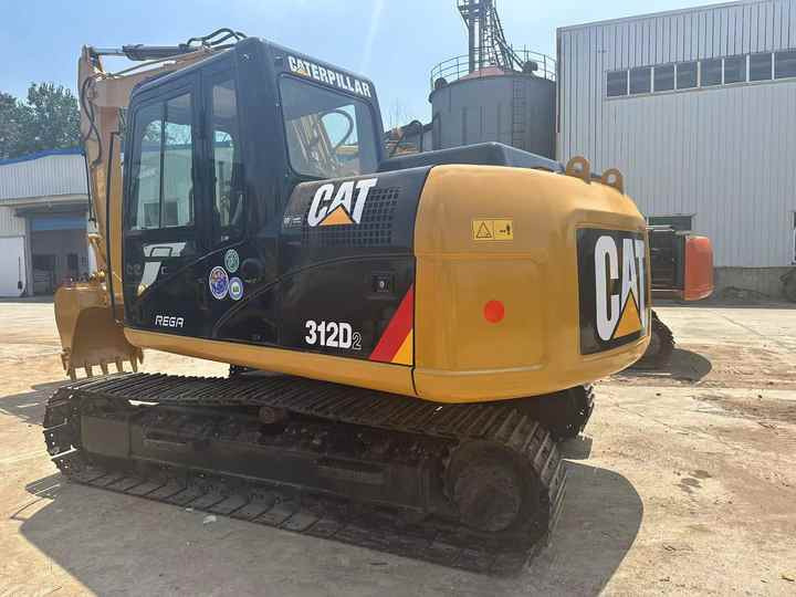 Used Caterpillar Cat312D2 Excavator Original Japan Heavy Machinery Caterpillar 312D2 Excavator for Sale - حفارات زحافة: صور 4 Used Caterpillar Cat312D2 Excavator Original Japan Heavy Machinery Caterpillar 312D2 Excavator for Sale - حفارات زحافة: صور 4