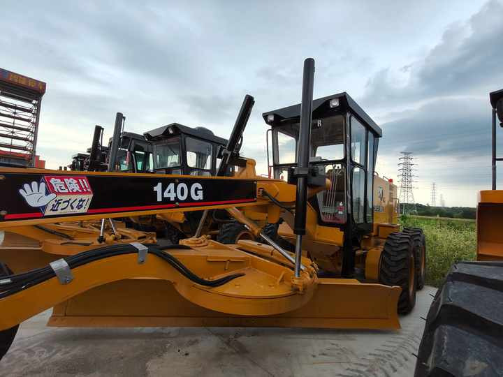Used Construction Machinery Caterpillar 140G Grader Cat140G Wheeled Grader Cheap Price Hot Sale - آلة تسوية الأرض: صور 5 Used Construction Machinery Caterpillar 140G Grader Cat140G Wheeled Grader Cheap Price Hot Sale - آلة تسوية الأرض: صور 5