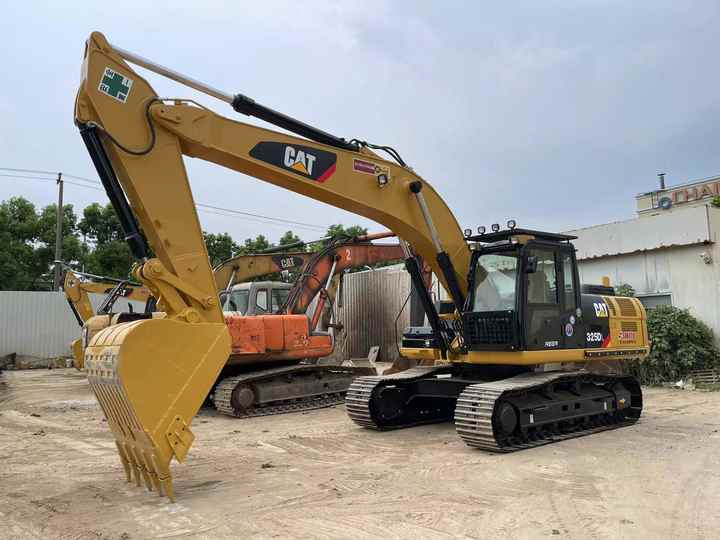 Used Digger CAT 325DL Construction Machinery Construction Digger Used CAT 325DL Cheap Excavator - حفارات زحافة: صور 5 Used Digger CAT 325DL Construction Machinery Construction Digger Used CAT 325DL Cheap Excavator - حفارات زحافة: صور 5