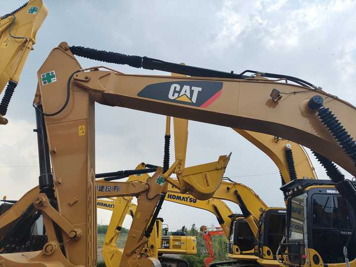Used Digger CAT 329D2 Construction Machinery Construction Digger Used CAT 329D2 Cheap Excavator - حفارات زحافة: صور 5 Used Digger CAT 329D2 Construction Machinery Construction Digger Used CAT 329D2 Cheap Excavator - حفارات زحافة: صور 5