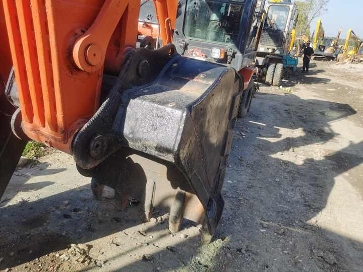 Used Digger Doosan Dh150w-7 Construction Machinery Construction Digger Used Doosan Dh150w-7 Cheap Excavator - حفارات زحافة: صور 2 Used Digger Doosan Dh150w-7 Construction Machinery Construction Digger Used Doosan Dh150w-7 Cheap Excavator - حفارات زحافة: صور 2