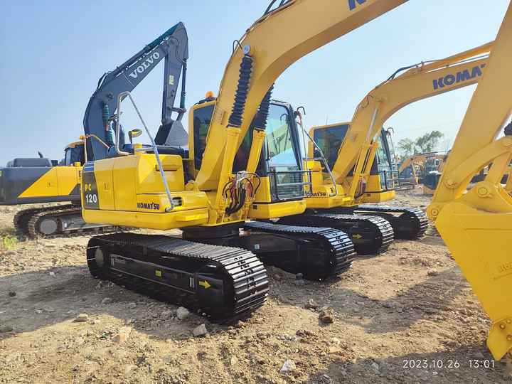 Used Japan Original PC120-8 in Good Condition PC120-8 Komatsu in Good Quality - حفارات زحافة: صور 4 Used Japan Original PC120-8 in Good Condition PC120-8 Komatsu in Good Quality - حفارات زحافة: صور 4