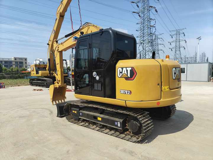 Used Mini Cat 307E2 Excavator with Good Condition for Sale - حفارة: صور 3 Used Mini Cat 307E2 Excavator with Good Condition for Sale - حفارة: صور 3