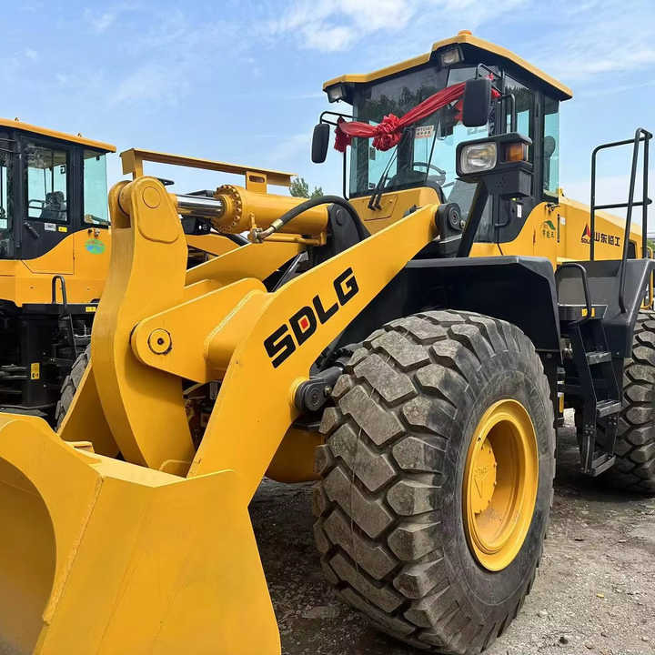 Used SDLG 956F Wheel Loader in Good Condition Hot Sale Chinese Brand Sdlg Used SDLG 956F Loader for Sale - اللودر بعجل: صور 1 Used SDLG 956F Wheel Loader in Good Condition Hot Sale Chinese Brand Sdlg Used SDLG 956F Loader for Sale - اللودر بعجل: صور 1