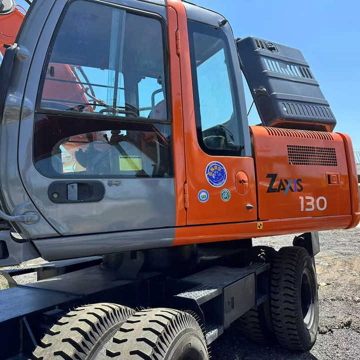 Used Wheel Excavator Hitachi ZX 130W Made in Japan 13tonHitachi Zx130w Wheel Excavator Price Used Hitachi Zx130 Excavator SALE - حفارة: صور 1 Used Wheel Excavator Hitachi ZX 130W Made in Japan 13tonHitachi Zx130w Wheel Excavator Price Used Hitachi Zx130 Excavator SALE - حفارة: صور 1