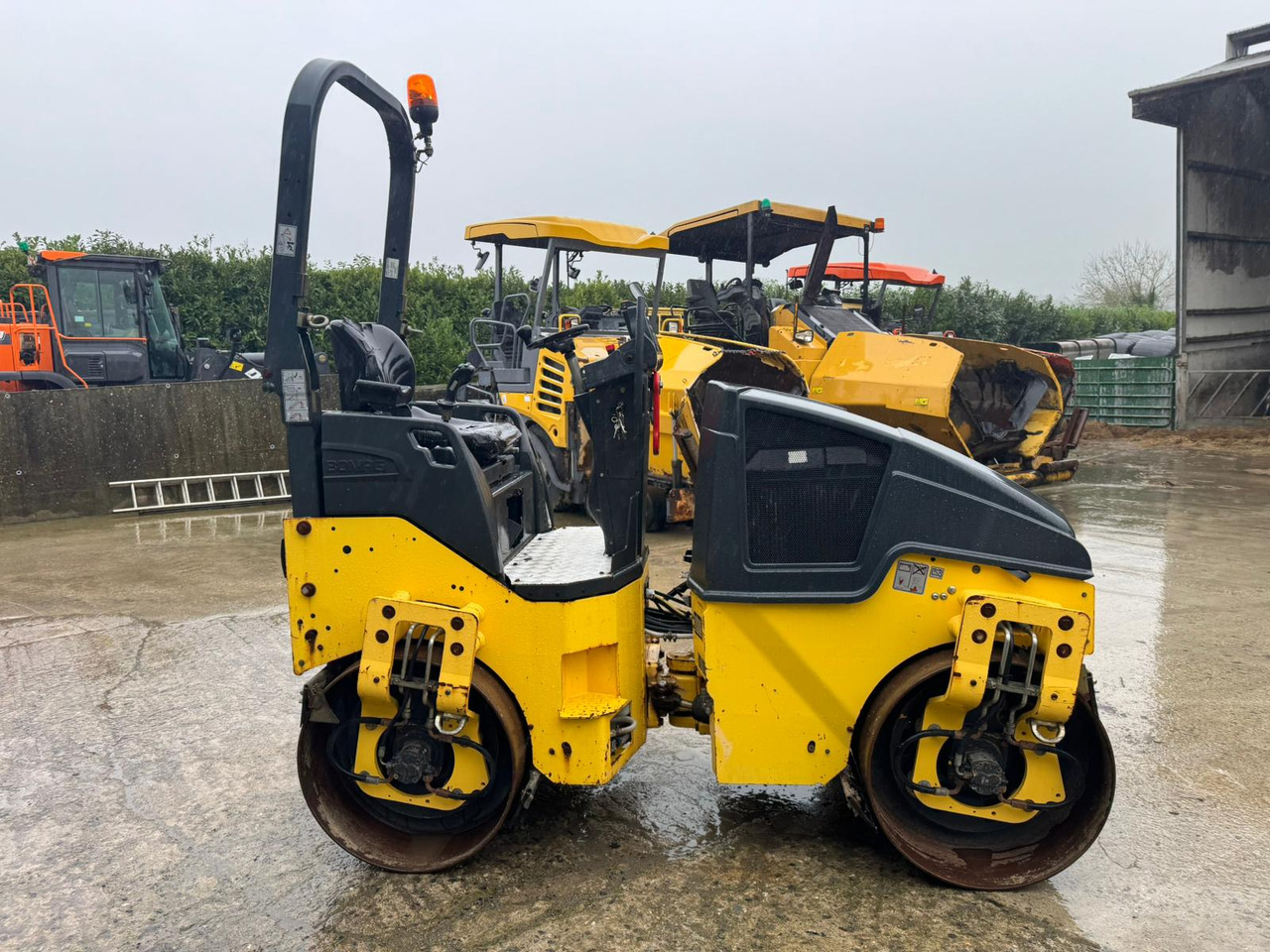 BOMAG BW120AD-5 - مدحلة: صور 2 BOMAG BW120AD-5 - مدحلة: صور 2